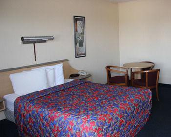 Q Lodging Extended Stay San Antonio Exterior photo