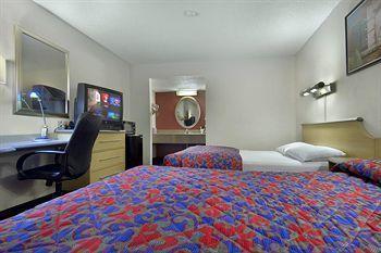 Q Lodging Extended Stay San Antonio Exterior photo