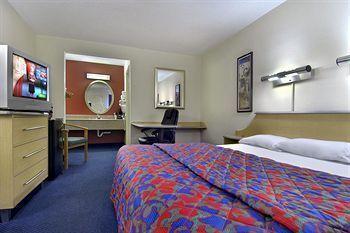 Q Lodging Extended Stay San Antonio Exterior photo