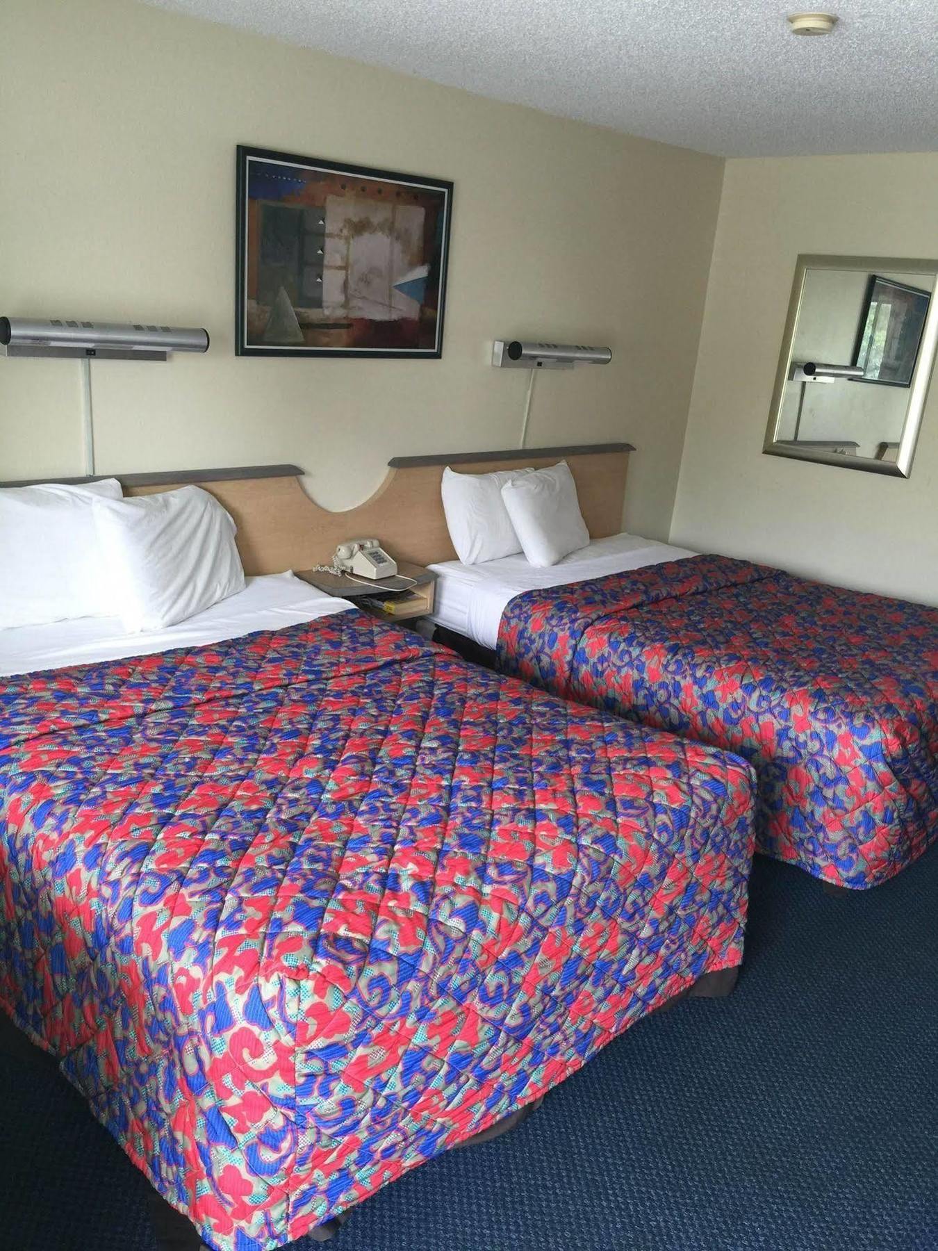 Q Lodging Extended Stay San Antonio Exterior photo